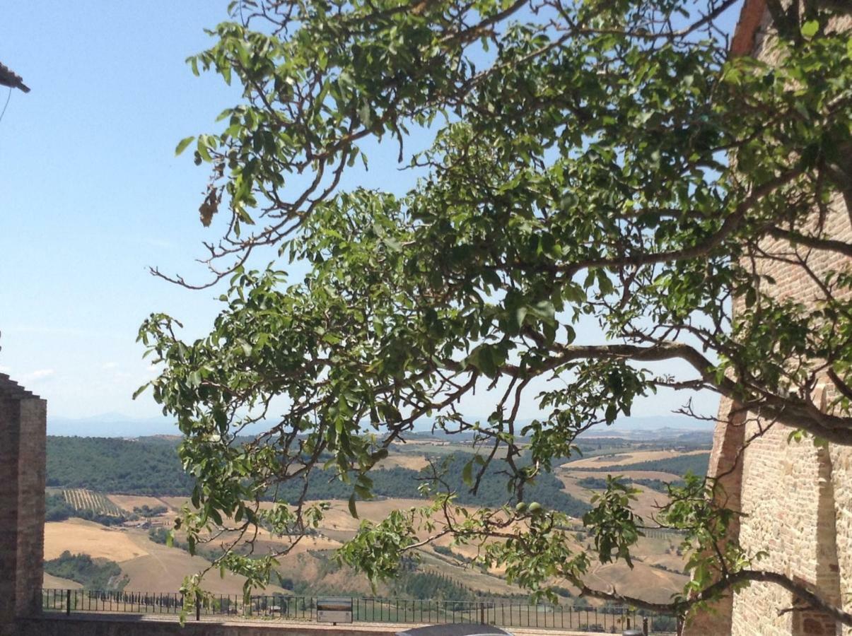 Luxury Apartment Piazza Grande Montepulciano Stazione Exterior foto